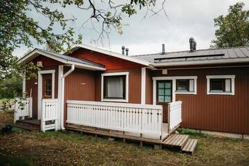 Фото номера Апартаменты с сауной (для 2 взрослых) Курортные отели Holiday Village Nuorgamin Lomakeskus г. Нуоргам 4