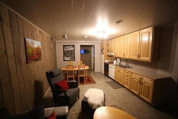 Фото номера Апартаменты с 2 спальнями и сауной Курортные отели Holiday Village Nuorgamin Lomakeskus г. Нуоргам 4
